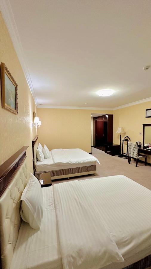 Hayot Hotel Tashkent Exterior photo