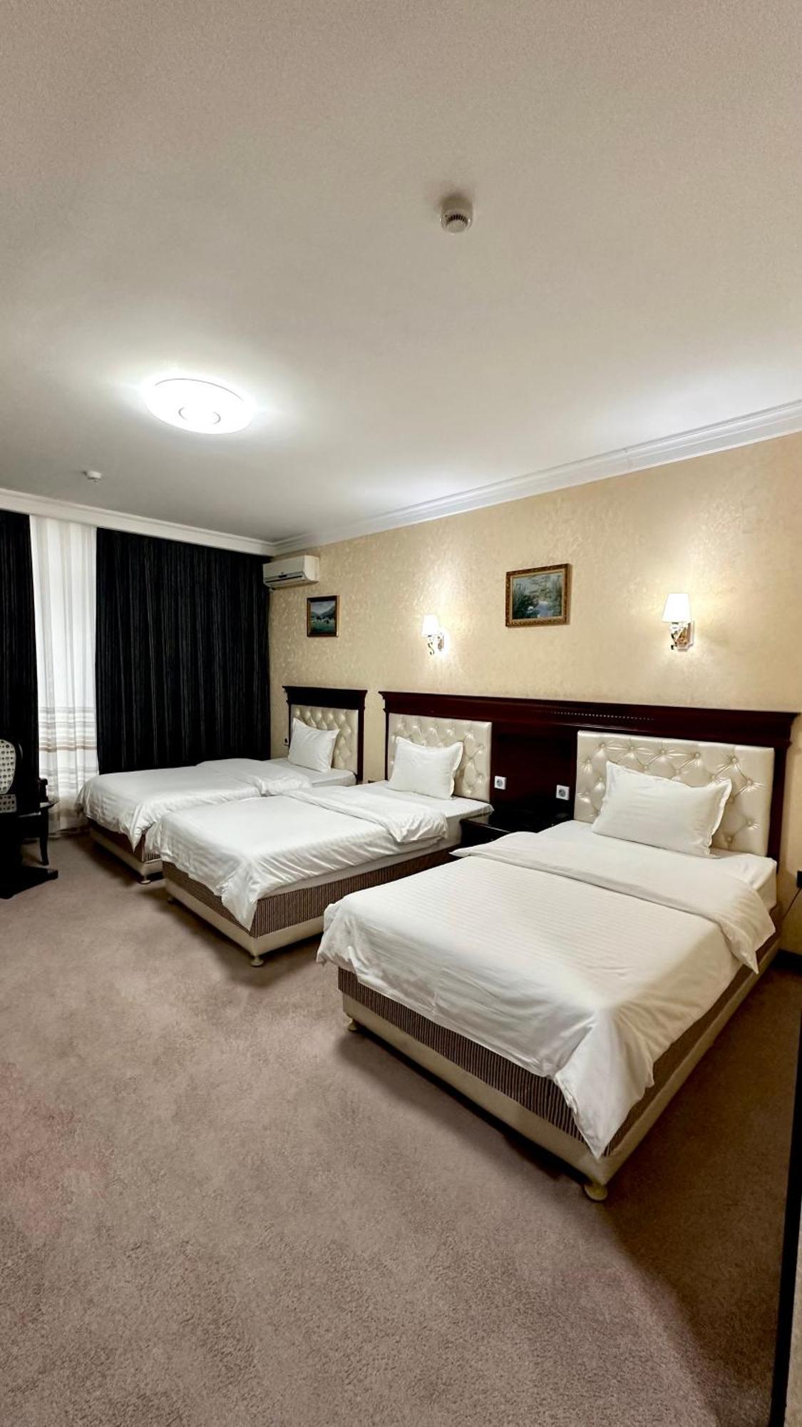 Hayot Hotel Tashkent Exterior photo