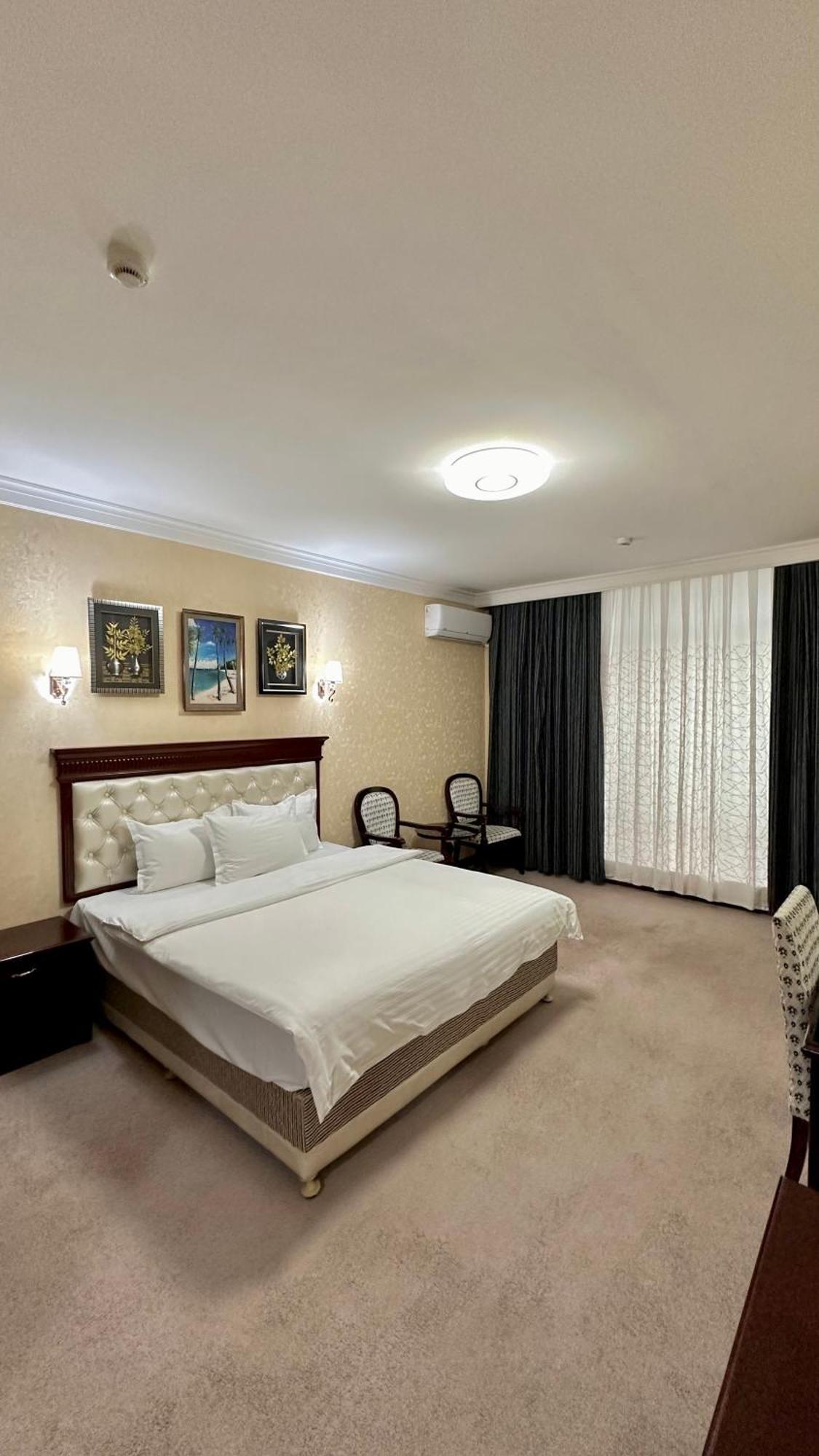 Hayot Hotel Tashkent Exterior photo