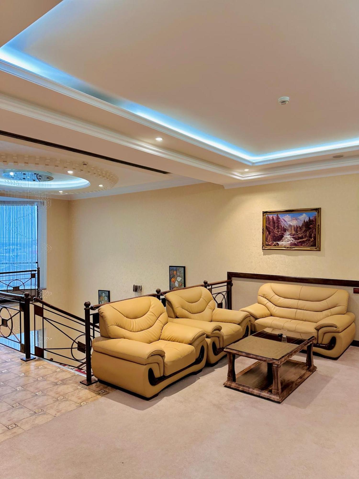 Hayot Hotel Tashkent Exterior photo
