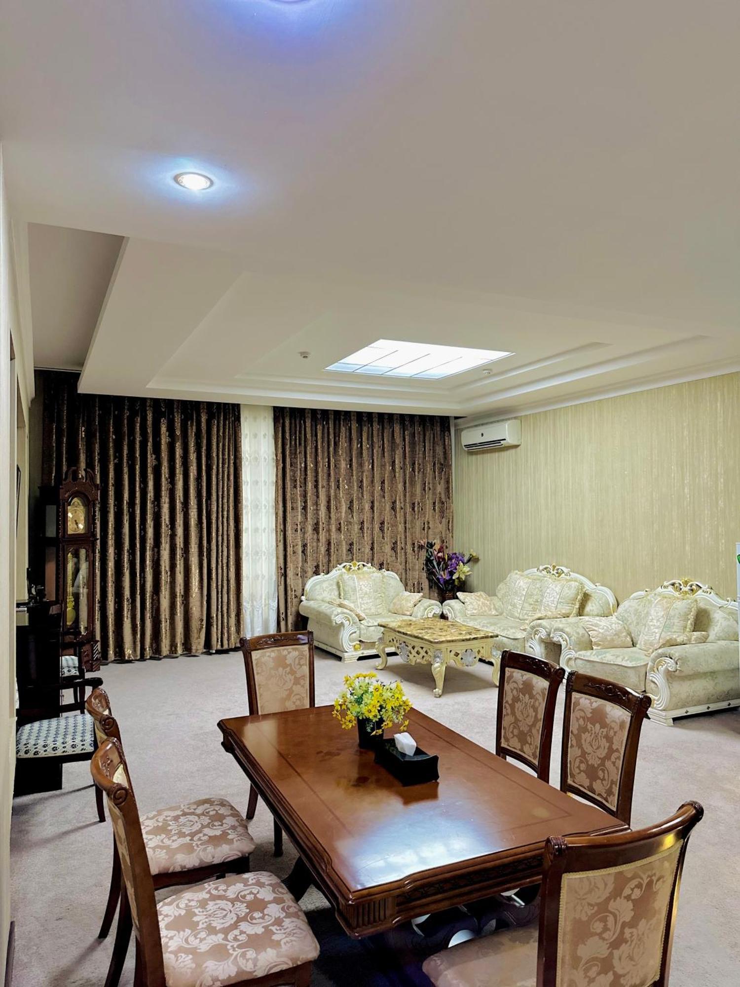 Hayot Hotel Tashkent Exterior photo