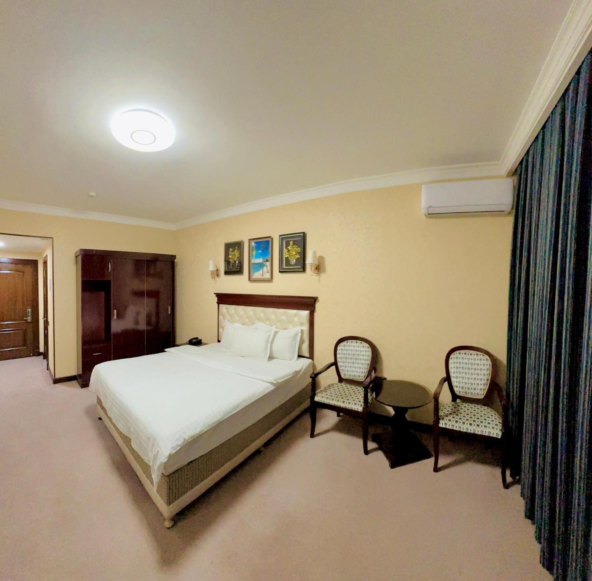 Hayot Hotel Tashkent Exterior photo