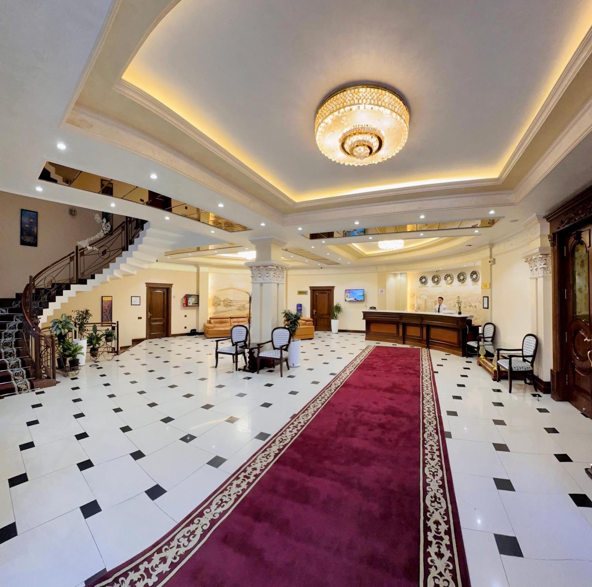 Hayot Hotel Tashkent Exterior photo