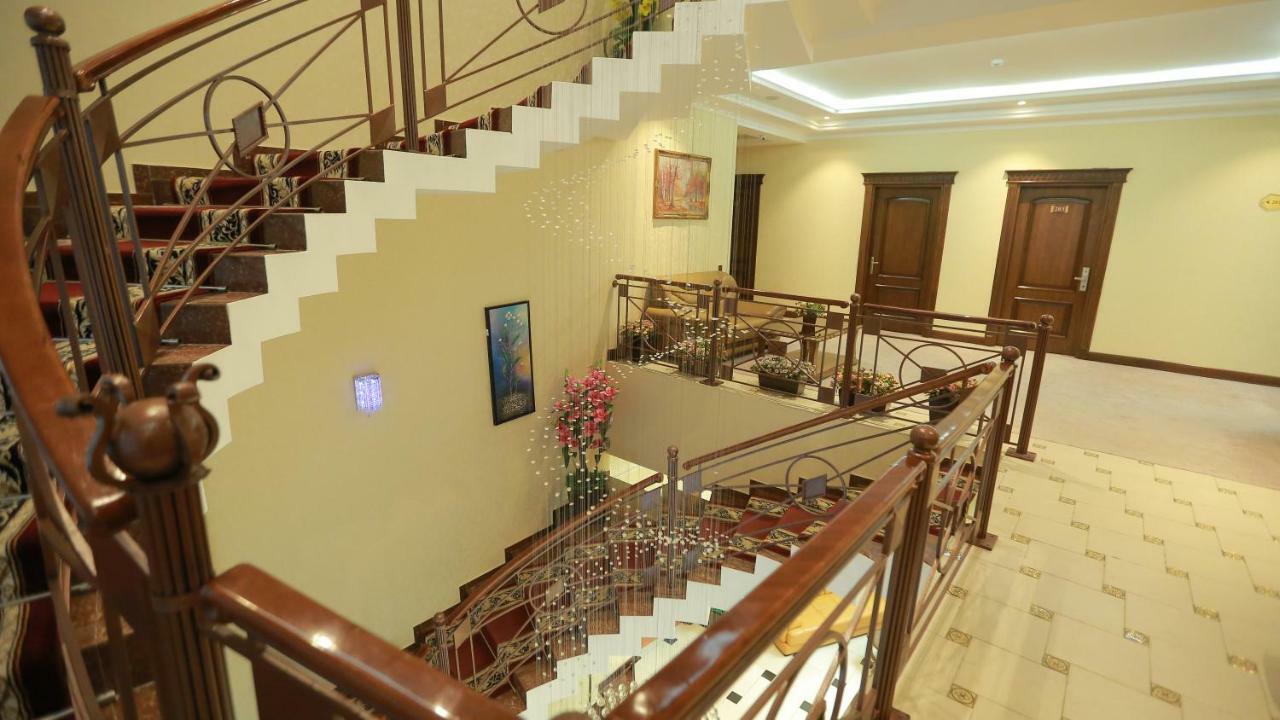 Hayot Hotel Tashkent Exterior photo