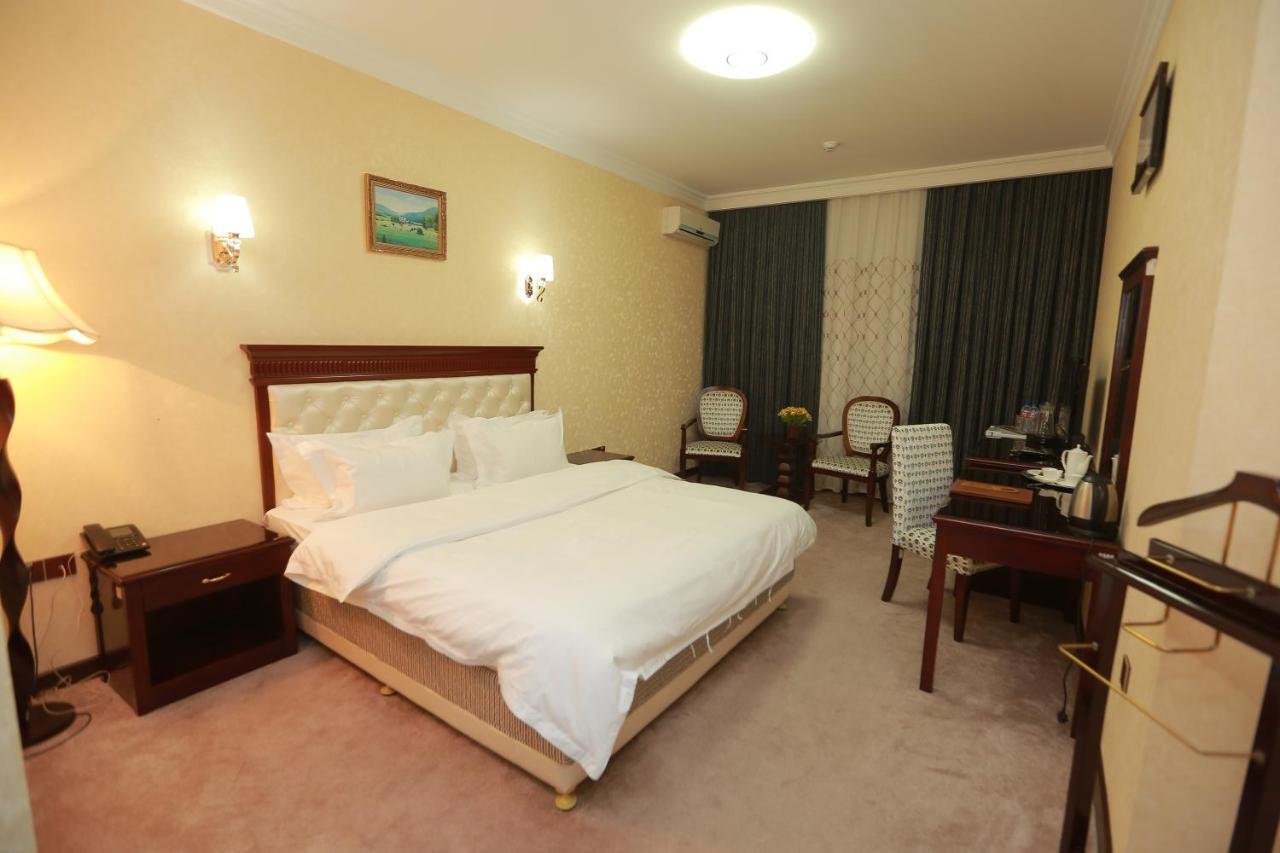 Hayot Hotel Tashkent Exterior photo